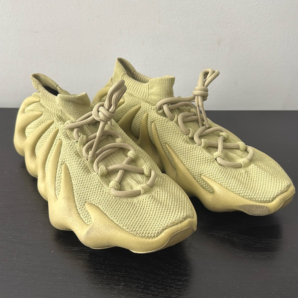 Yeezy 450 olive green size 11